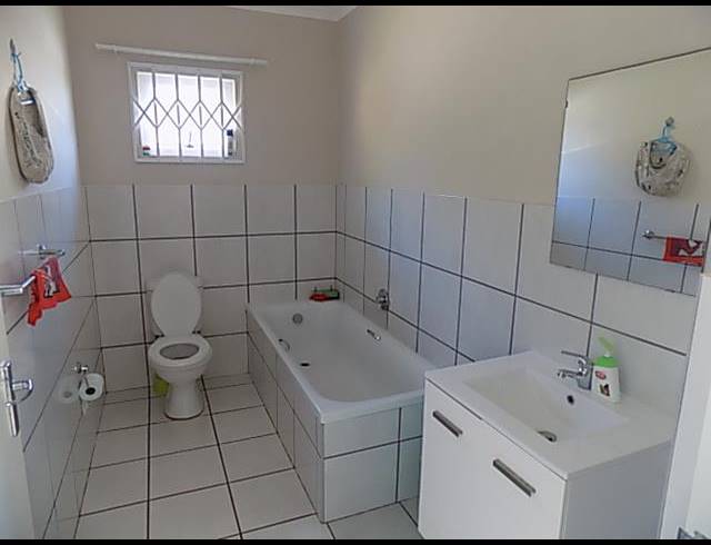 3 BEDROOM TOWNHOUSE RENTED IN PANORAMA PARK